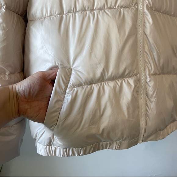 Torrid Women's Cream Puffer Jacket Size 2X - Picture 2 of 6